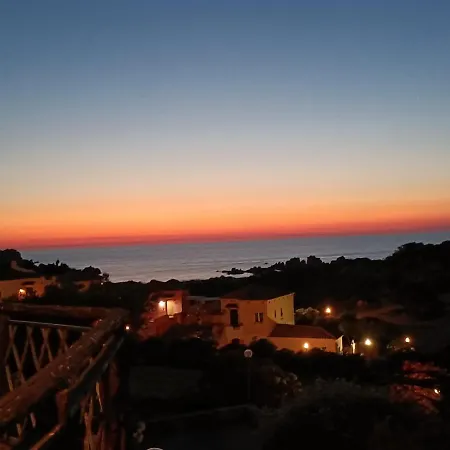 Vacanze in natura incontaminata casa vacanza francesca * Isola Rossa (Sassari)