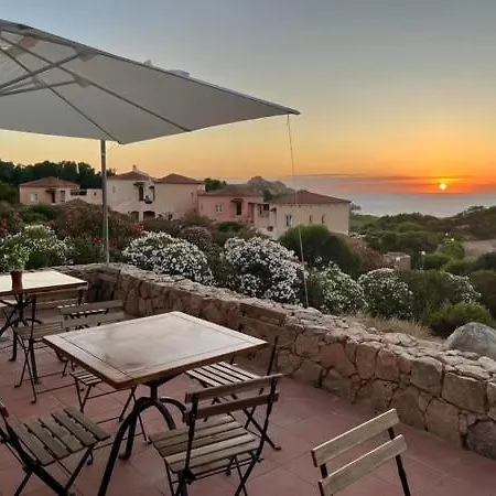 Feriehus Calarossa Isola Rossa (Sassari)